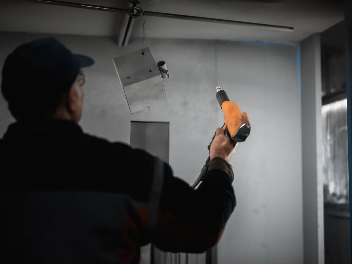 Protective coating application in the Metal-M workshop